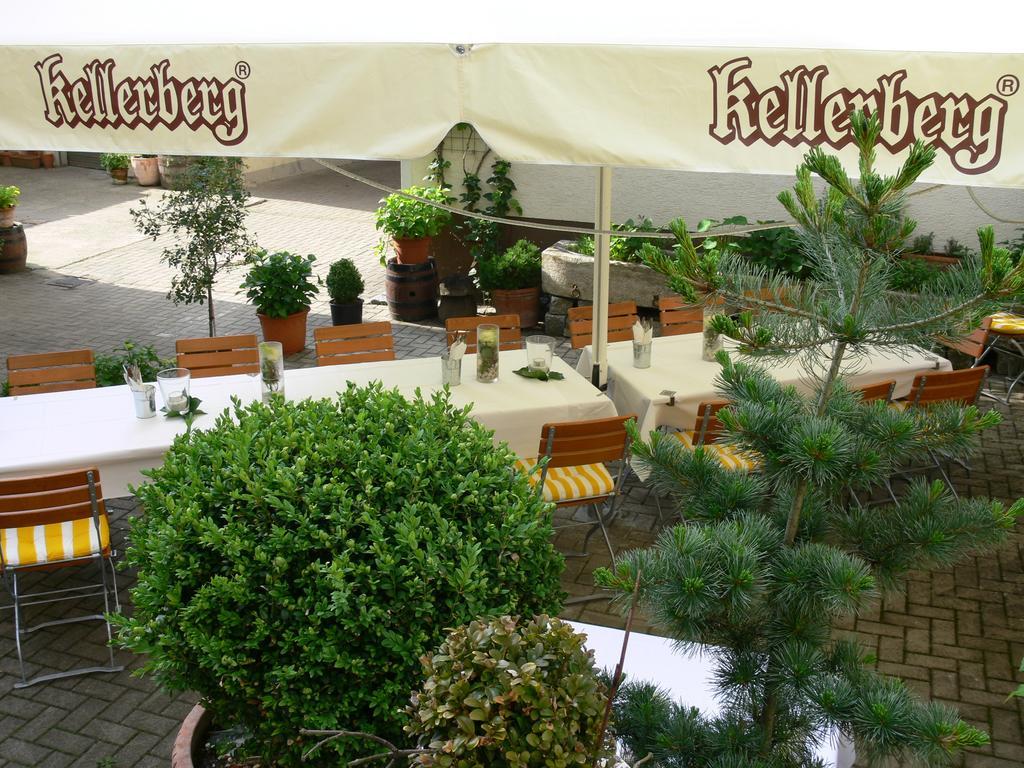 Hotel-Restaurant Roter Ochsen Lauchheim Εξωτερικό φωτογραφία