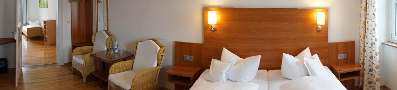 Hotel-Restaurant Roter Ochsen Lauchheim Εξωτερικό φωτογραφία